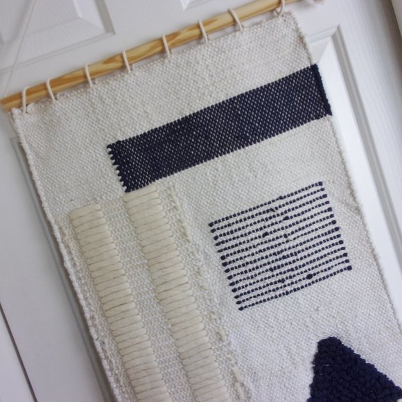 Woven Wall Hanging MCM style Cream - Picture 3 of 3